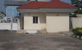 Pine Crest Hotel and Suites