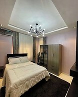 Pine Crest Hotel and Suites