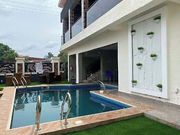 Zustel Hotel