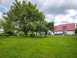 Comfortable House With a Swimming Pool and Sauna