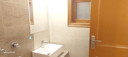 NEW CHANDU INN