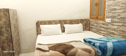 NEW CHANDU INN