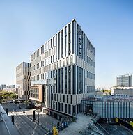 The Hotel V Hongqiao