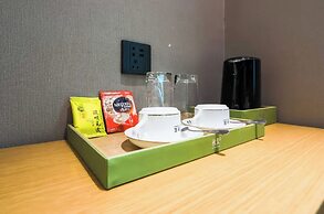 QiuGuo Hotel Chongwenmen Metro Branch