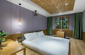 QiuGuo Hotel Chongwenmen Metro Branch