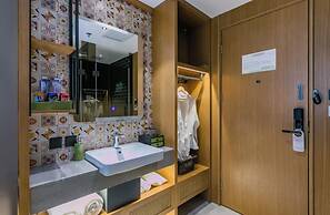 QiuGuo Hotel Chongwenmen Metro Branch