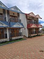 Aristo Clouds King Suite