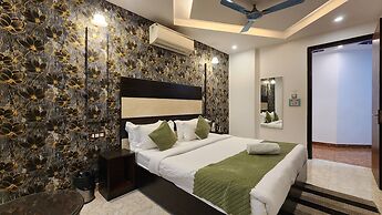 Hotel Silky Palace