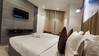Hotel Silky Palace
