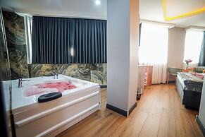 Dual Hotel