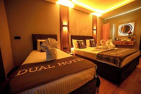 Dual Hotel