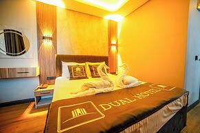 Dual Hotel