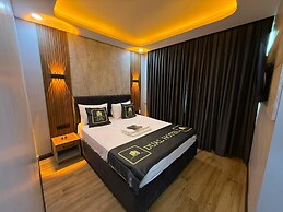Dual Hotel