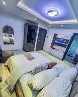 LELUX HOTELS