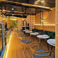 Shanghai Puyi Hotel