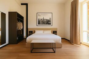Cavour Suites