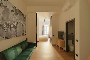 Cavour Suites