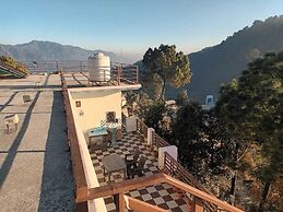 The Hill Heaven HomeStay