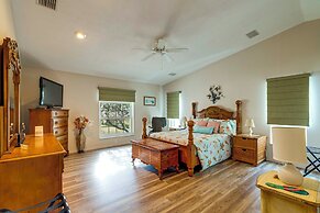 Spacious Hernando Home: Community Pool + Lake!