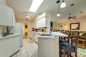 Spacious Hernando Home: Community Pool + Lake!