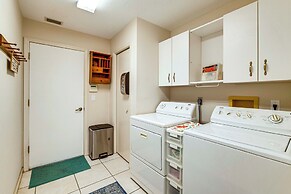 Spacious Hernando Home: Community Pool + Lake!
