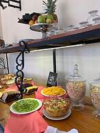 Los Naranjos Hotel