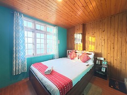 Hotel Pinecrest Inn Darjeeling