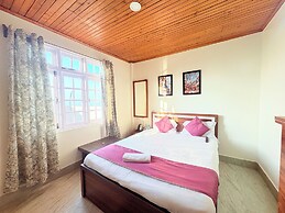 Hotel Pinecrest Inn Darjeeling