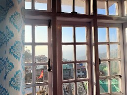 Hotel Pinecrest Inn Darjeeling