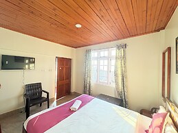 Hotel Pinecrest Inn Darjeeling