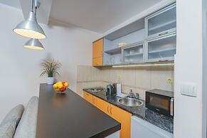 Spin Apartments