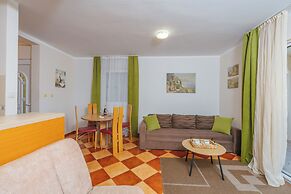 Spin Apartments