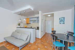Spin Apartments