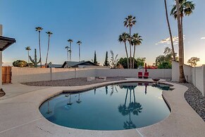 Desert Oasis in Mesa- Poolside & Hot Tub