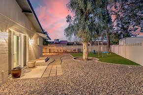 Desert Oasis in Mesa- Poolside & Hot Tub