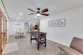 Desert Oasis in Mesa- Poolside & Hot Tub