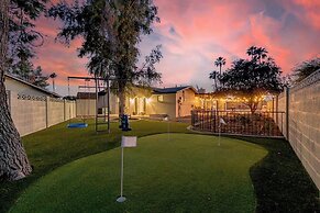Desert Oasis in Mesa- Poolside & Hot Tub