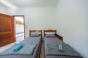 Casa c Piscina e Churrasqueira em Condom nio