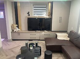 Modern Masterpiece 7 Bedroom Home
