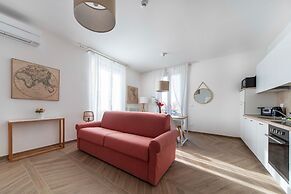 Palazzo Pedretti by Halldis