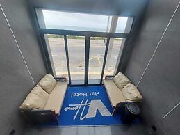 VHome Flat Hotel