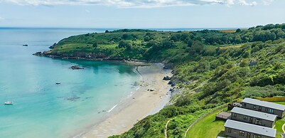 Caravan C32 at Landscove Holiday Park