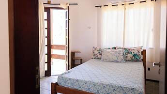 Casa com Jacuzzi Piscina e Garagem em Jacu pe