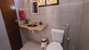 Casa com Jacuzzi Piscina e Garagem em Jacu pe