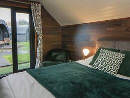 Glamping Tri Pod 2 - Gower