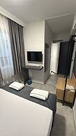 Kaya Hotel