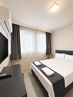 Kaya Hotel