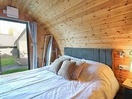 Glamping Pod 4 - Gower