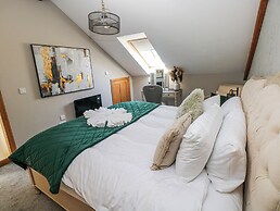 Rose Apartment - Gower