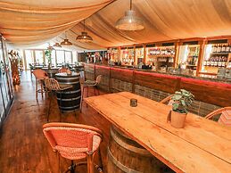 Rose Apartment - Gower